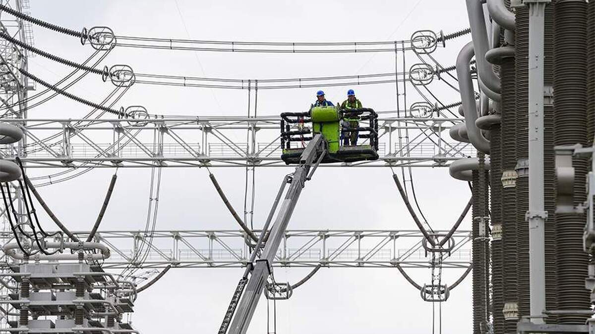 چین هزینه برق شرکت‌هایی که از تراشه‌های چینی استفاده می‌کنند را کاهش داده است.