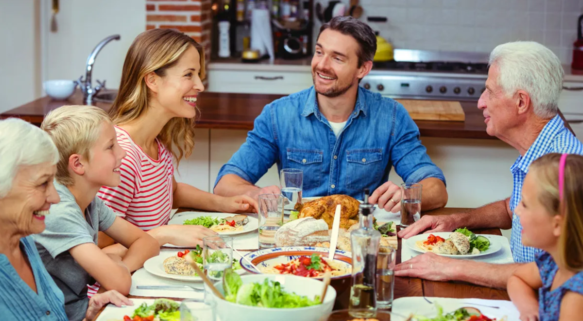 دوستان، تغذیه سالم و خواب، خطر ابتلا به افسردگی را کاهش می‌دهند