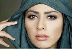 مونا فرجاد با استایل کژوال و پاییزه /خانم بازیگر جلوه‌ای از سادگی!