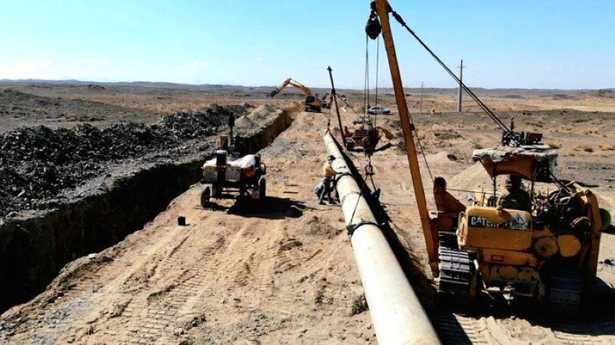 اجرای طرح آبرسانی از کارواندر به خاش با هدف تأمین پایدار آب آشامیدنی برای مردم این شهرستان