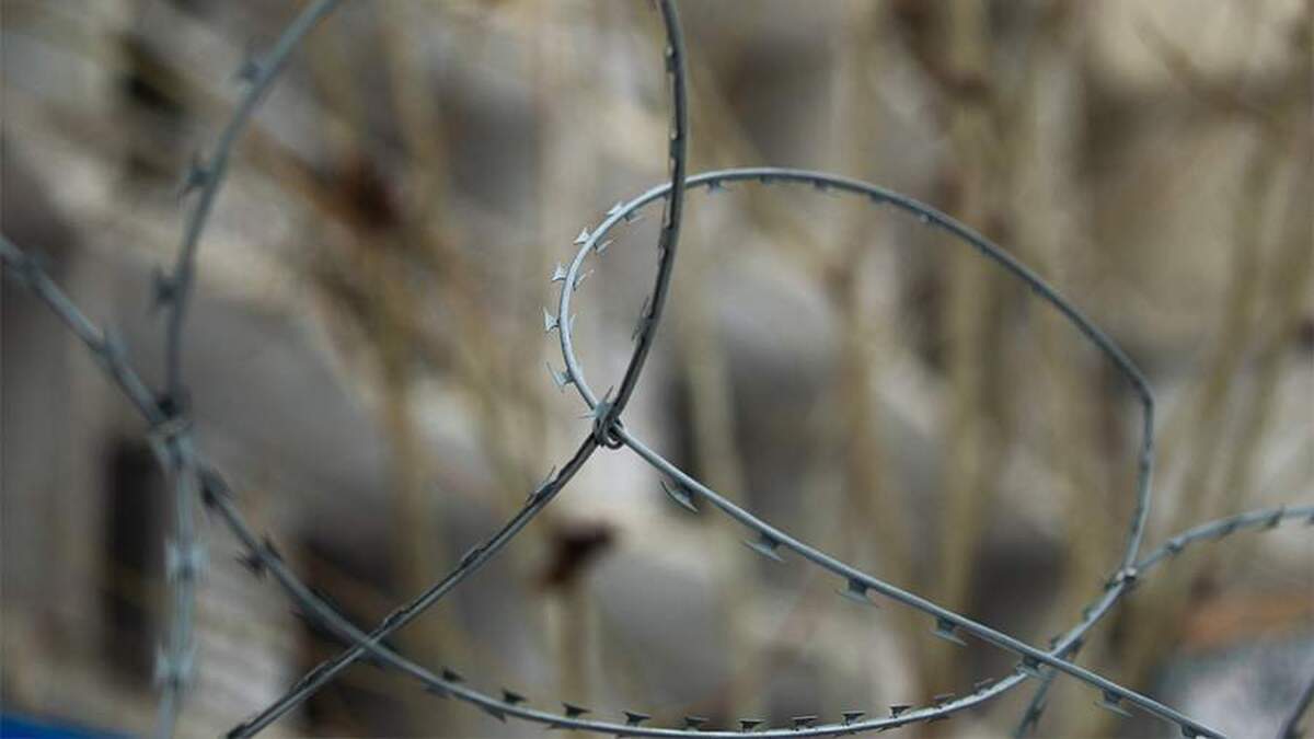 کمیسیون اروپا به مشکل مداوم شکنجه در زندان‌های اوکراین اشاره کرد.