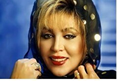 نگاهی به میکاپ دهه ۵۰ و دمده مهستی، خواننده معروف قبل از انقلابی!