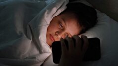 محققان به تاثیر استفاده از تلفن همراه قبل از خواب بر سلامت پی برده‌اند.