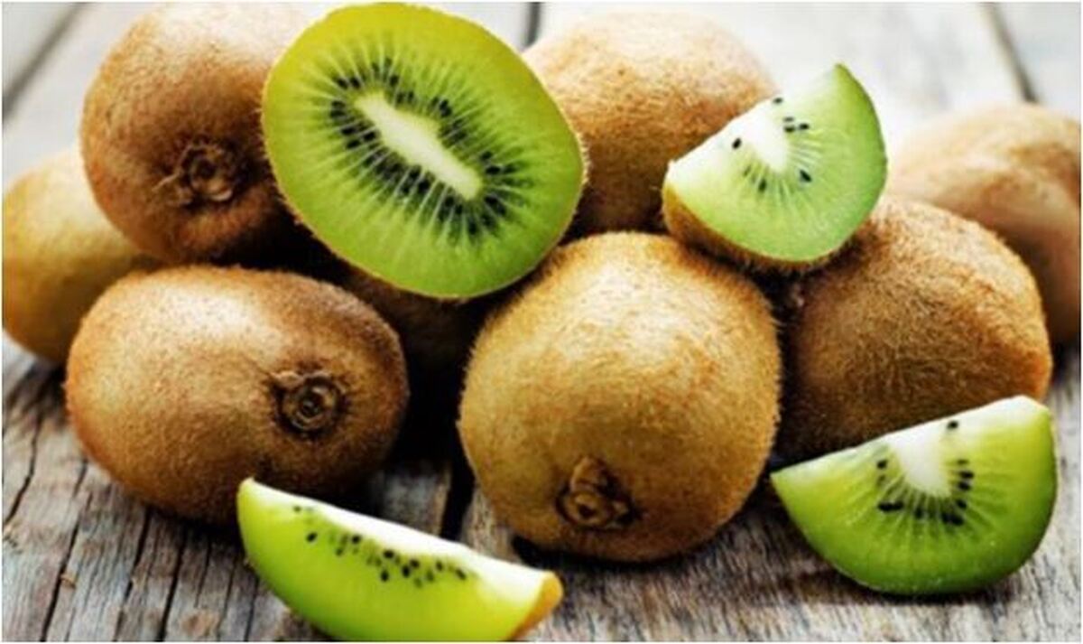 با خوردن کیوی به یبوست غالب شوید