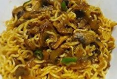 دستور پخت نودالیت فیله مرغ برای شام