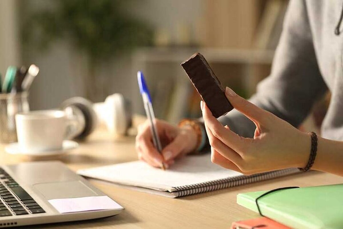 شکلات تلخ برای کمک به حافظه عالی عمل میکند!