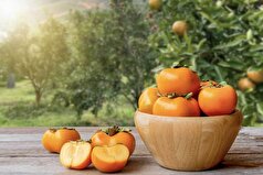 چه کسانی نباید خرمالو مصرف کنند؟