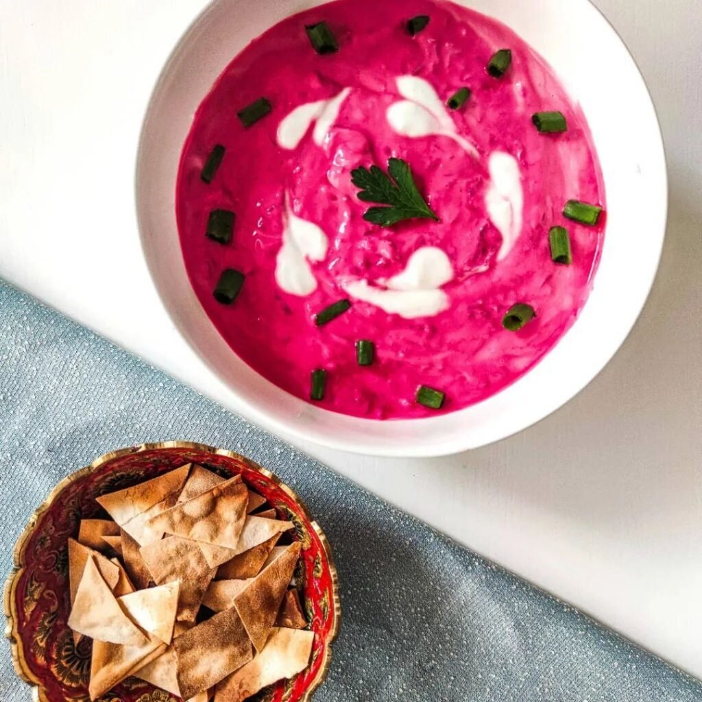 صفر تا صد تهیه بورانی لبو با یک رنگ زیبا که عاشقش میشید! صفر تا صد تهیه بورانی لبو با یک رنگ زیبا که عاشقش میشید!