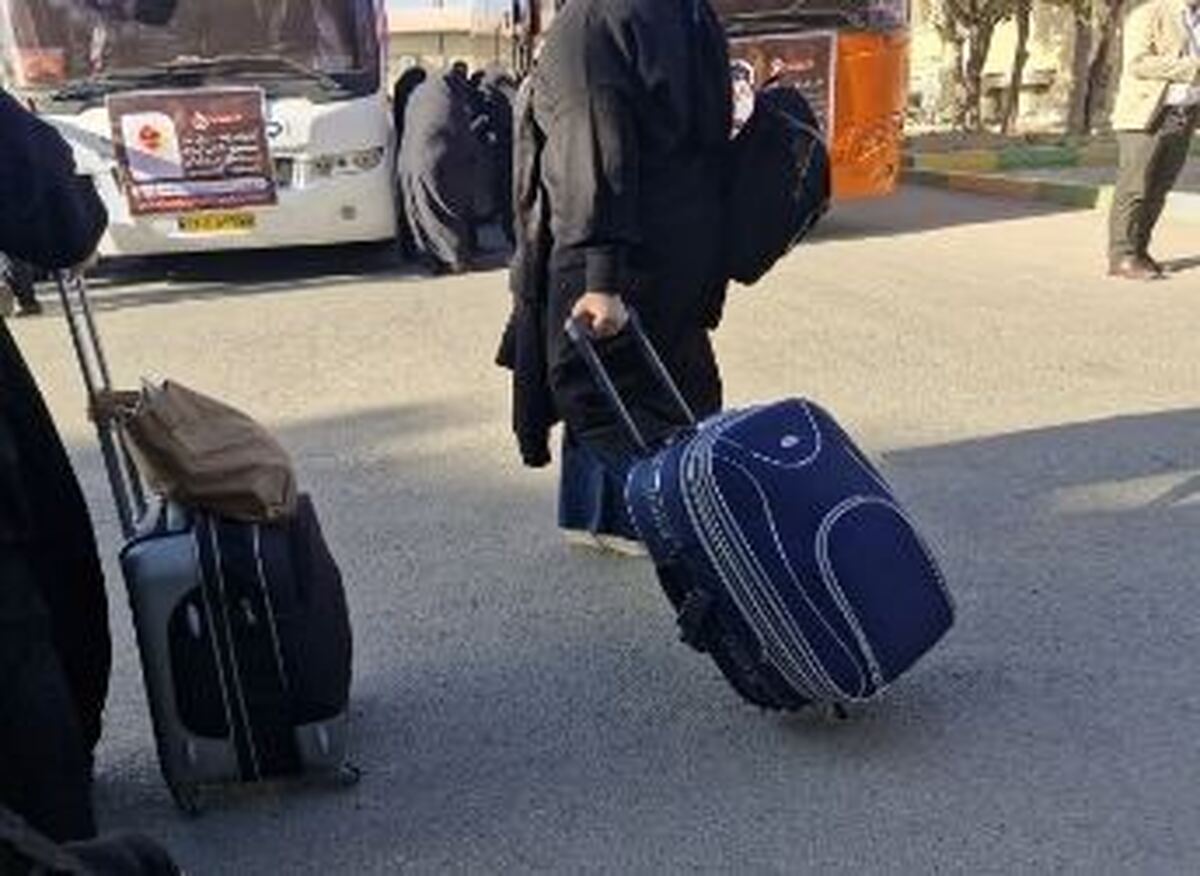 اعزام ۲۲۰ دانش‌آموز دختر یزدی به مناطق عملیاتی جنوب کشور در قالب اردوی راهیان‌نور