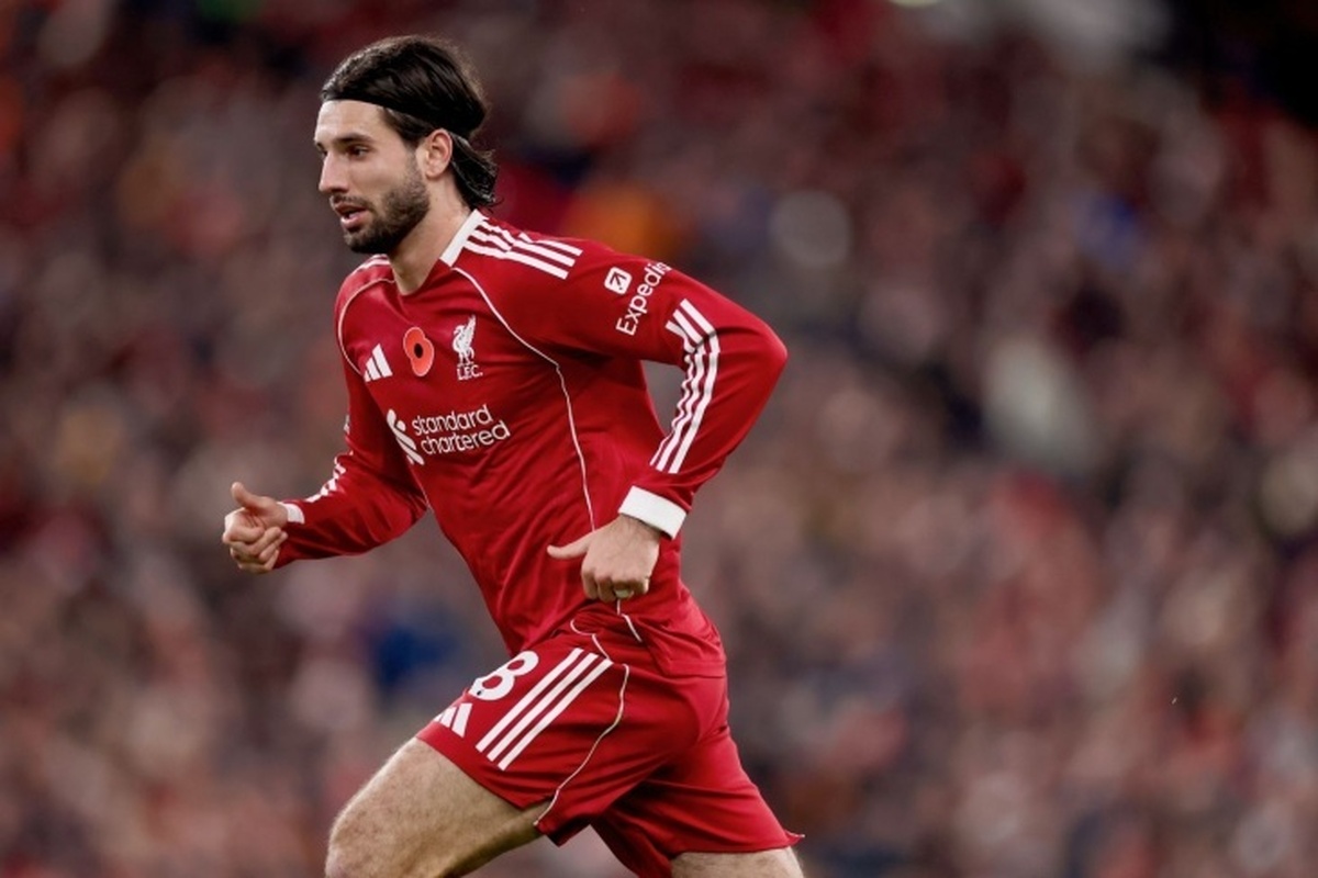 لیورپول آماده است تا قرارداد یکی از رهبران تیم، را تمدید کند