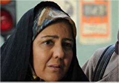 عکس دردناک کاظم هژیر کنار میز عزای ساده و دردناک همسر مرحومش/خدا صبرش بده