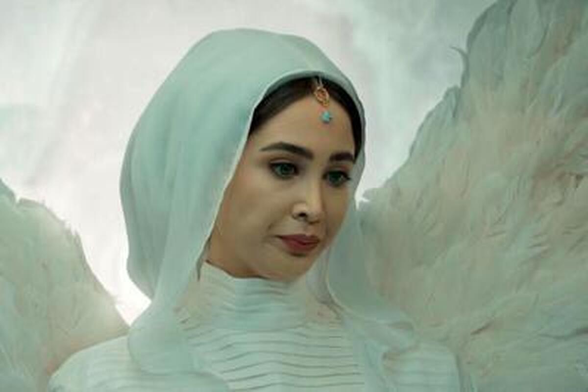 نگاهی به استایل تینیجری و جذاب بازیگر نقش فرشته در «اجل معلق» +عکس
