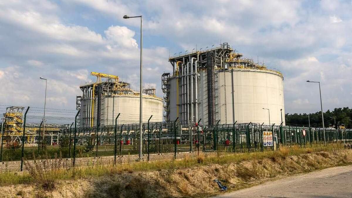 ناوروکی پیشنهاد داد که اسلواکی از طریق لهستان از ایالات متحده گاز خریداری کند.