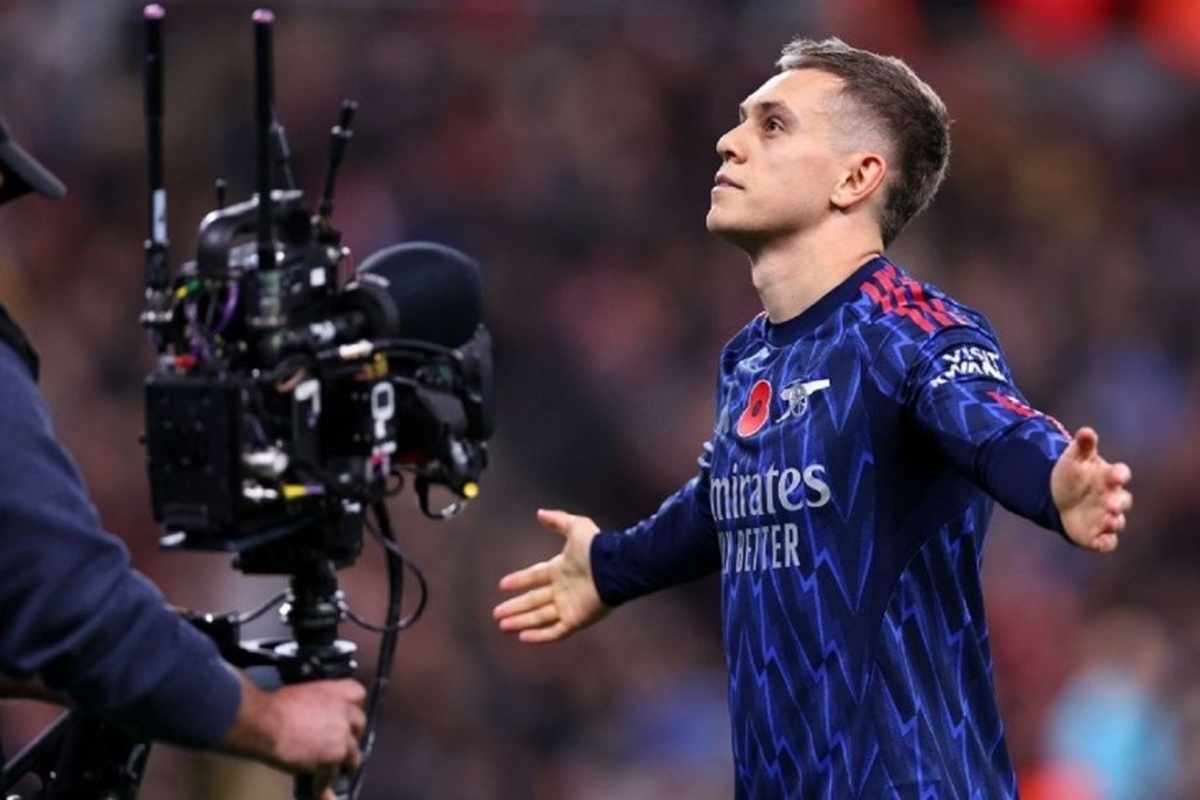 ساندرلند به روند ۱۰ برد متوالی آرسنال در تمام رقابت‌های لیگ برتر پایان داد