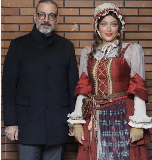 علیرضا قربانی در کنار بازیگران «الیور توئیست» غوغا کرد! +عکس علیرضا قربانی در کنار بازیگران «الیور توئیست» غوغا کرد! +عکس