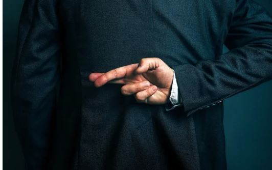 تاکتیکهای کارآمد یک جاسوس برای تشخیص دروغگویی افراد تاکتیکهای کارآمد یک جاسوس برای تشخیص دروغگویی افراد