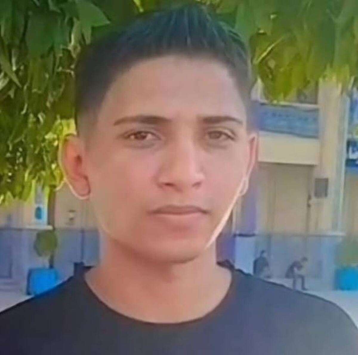 جوان ۱۹ ساله ناجی جان چند بیمار شد