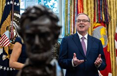 کاخ سفید نسبت به کاهش تولید ناخالص داخلی آمریکا به دلیل تعطیلی دولت هشدار داد