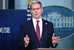 بسنت: تعطیلی دولت رشد اقتصادی آمریکا را به نصف کاهش می‌دهد