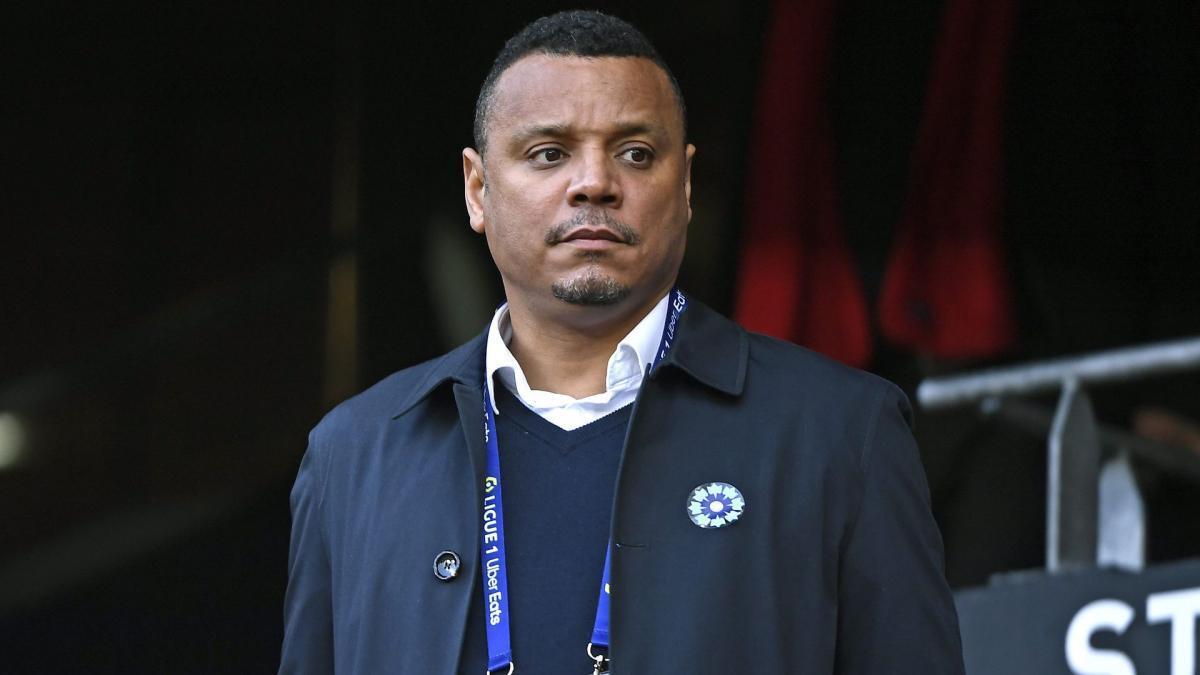 انتقاد شدید لیون از داوری بازی مقابل پاری سن ژرمن