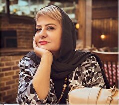 حضور افتخاری رابعه اسکویی در یک کافه پر زرق و برق و شیک/چه بادکنک آرایی لاکچریی!