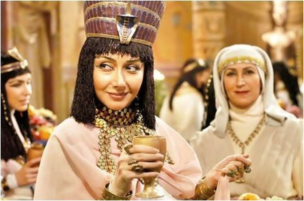 سروده رودکی که با الهام از داستان مهمانی زلیخا برای زنان مصری نوشته شد