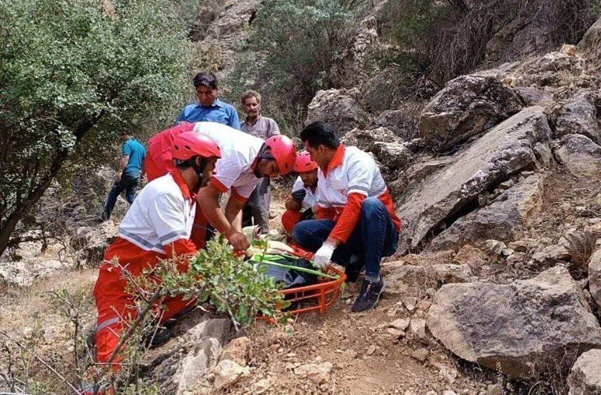 سه کوهنورد مفقودشده در ارتفاعات گیلونرود فومن پیدا شد/یک نفر کشته شد