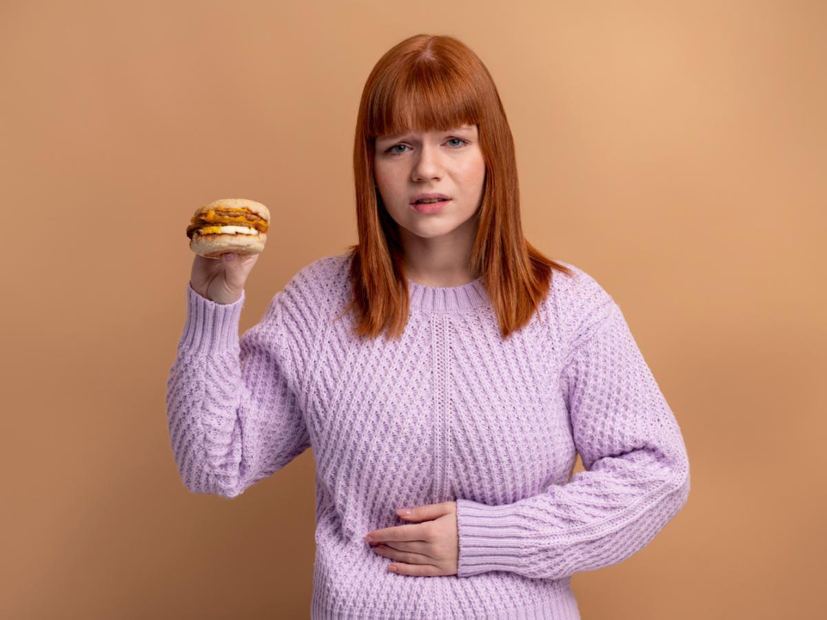 هوس شیرینی جات در دوران PMS در زنان ناشی از حساسیت به انسولین است