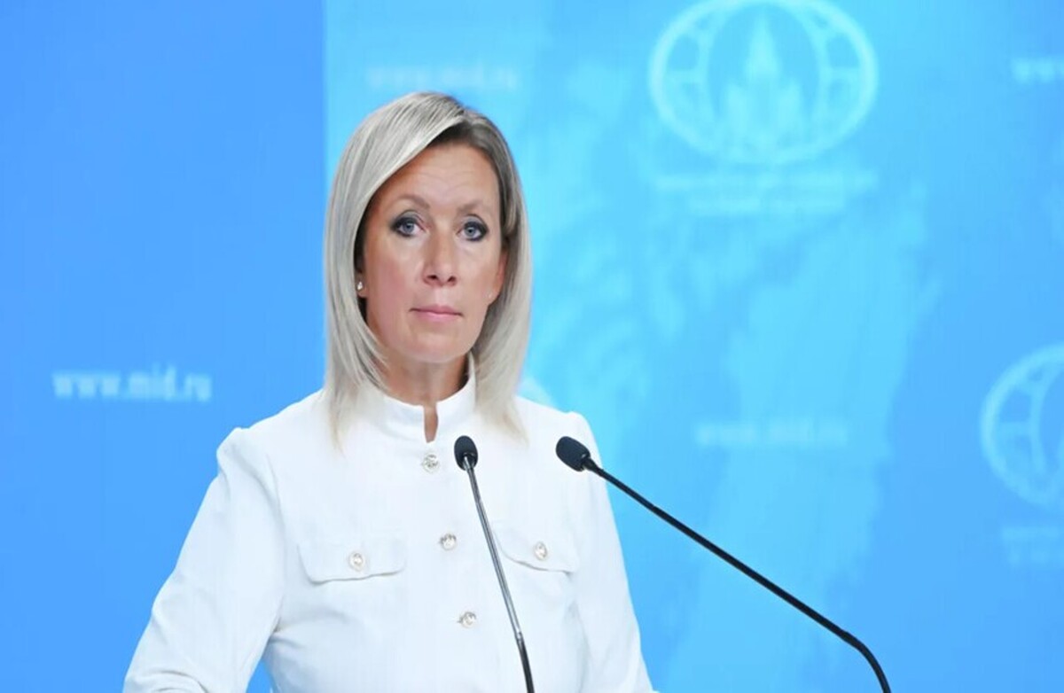 زاخارووا در مورد استعفای رهبری بی‌بی‌سی گفت: آنها به جعل و تحریف حقایق پرداختند