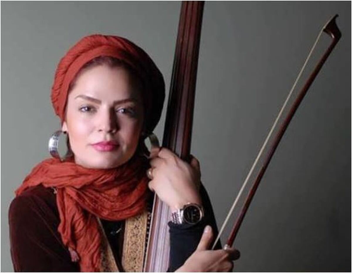 تصویری فخر فروشانه از سپیده خداوردی با پیانوی گران قیمت خانه اش!