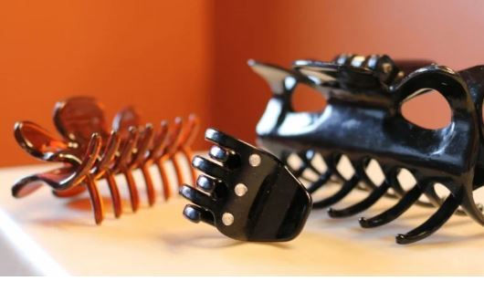 آیا می‌دانستید کلیپس‌های چنگکی باعث ریزش مو می‌شود؟