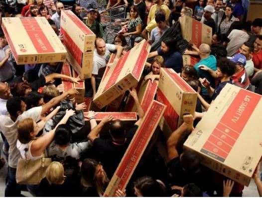 نگاهی به تاریخچه و نحوه برگزاری بلک فرایدی در ایران! نگاهی به تاریخچه و نحوه برگزاری بلک فرایدی در ایران!