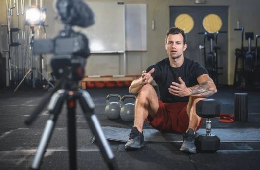 جذابیت زیادی همیشه باعث محبوب شدن نمیشود! جذابیت زیادی همیشه باعث محبوب شدن نمیشود!