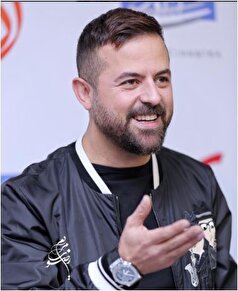 قابی دونفره و عاشقانه از هومن سیدی و زیبا‌ترین دختر زندگی اش