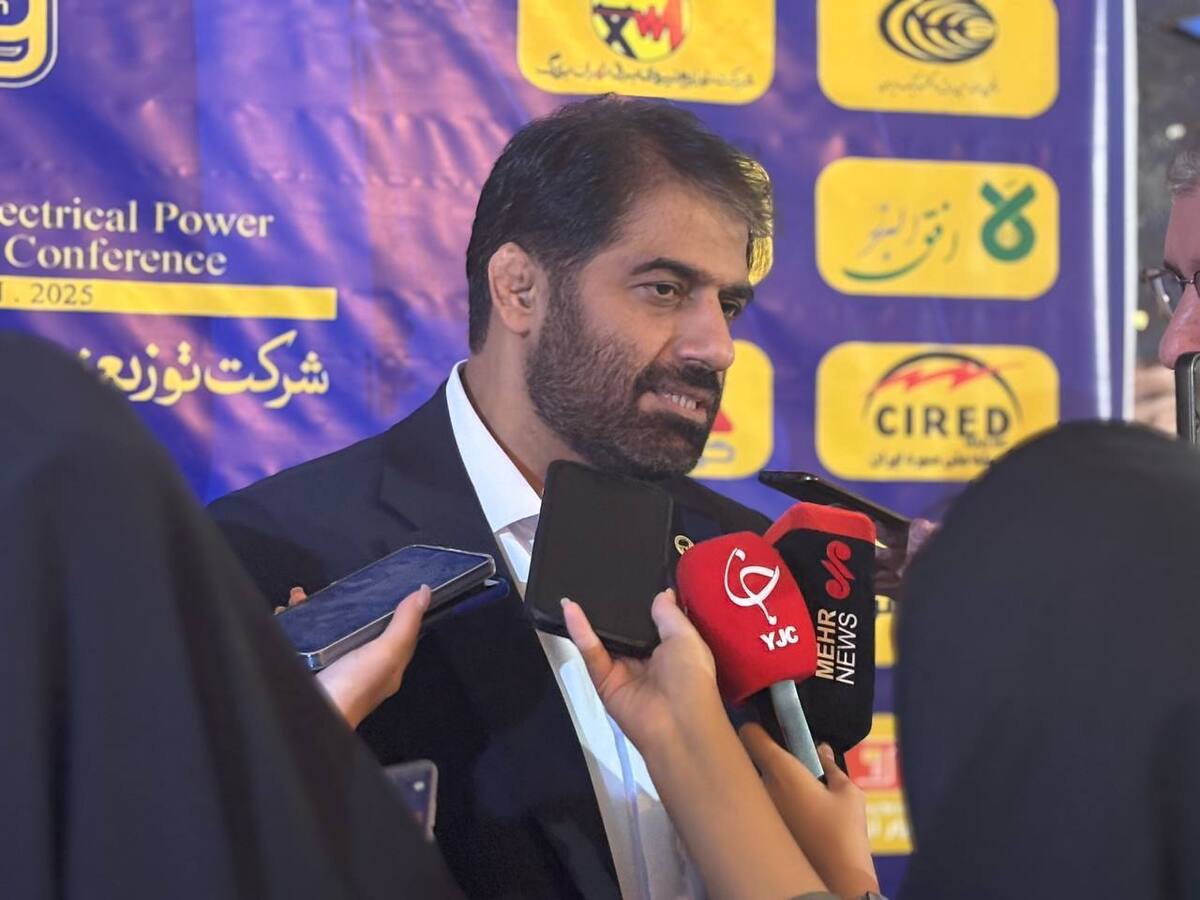 صرفه جویی ۱۵۰ مگاواتی برق با تغییر ساعت ادارات