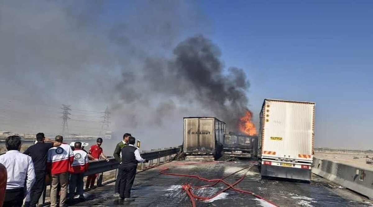 آمار مصدومین و کشته شدگان تصادف زنجیره‌ای یزد اعلام شد