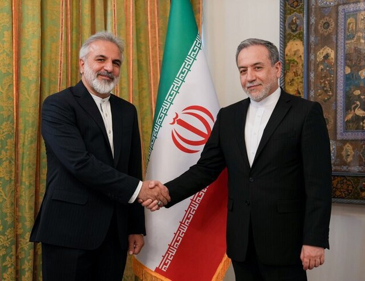 دیدار سرکنسول جدید ایران در حیدرآباد با عراقچی