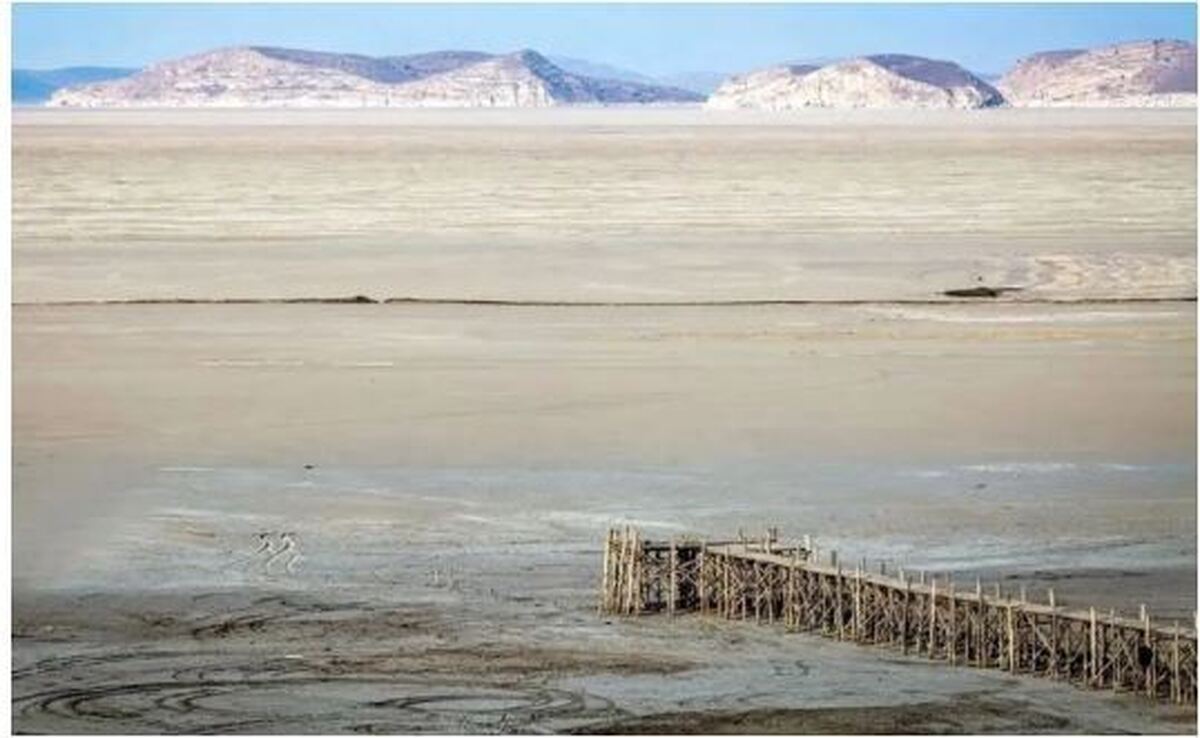 دریاچه ارومیه در بحرانی‌ترین وضع ممکن قرار گرفت