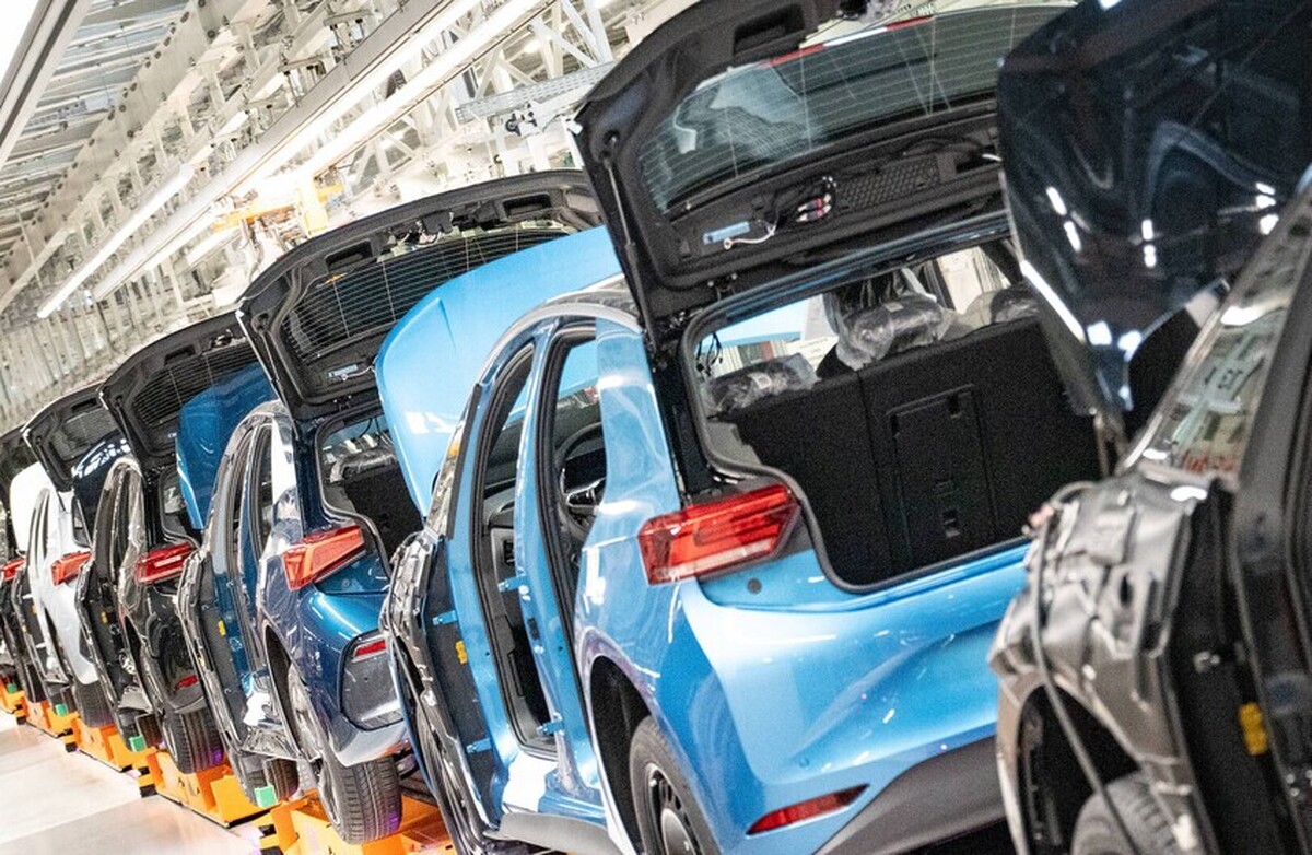 یک گزارش، زنگ خطر را برای صنعت آلمان به صدا درآورده است