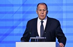 لاوروف نسبت به بازگشت نازی‌ها به آلمان هشدار می‌دهد و بر تعهد روسیه به اصول در حل و فصل بحران اوکراین تأکید می‌کند