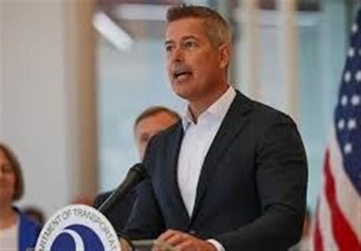 هشدار وزیر حمل و نقل آمریکا نسبت به بروز اختلالات هوایی بیشتر