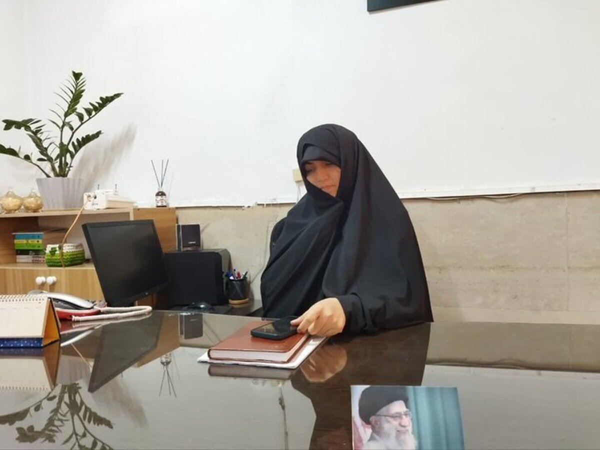 عزیزی: زن مجاهد سنگربان بنیان خانواده است