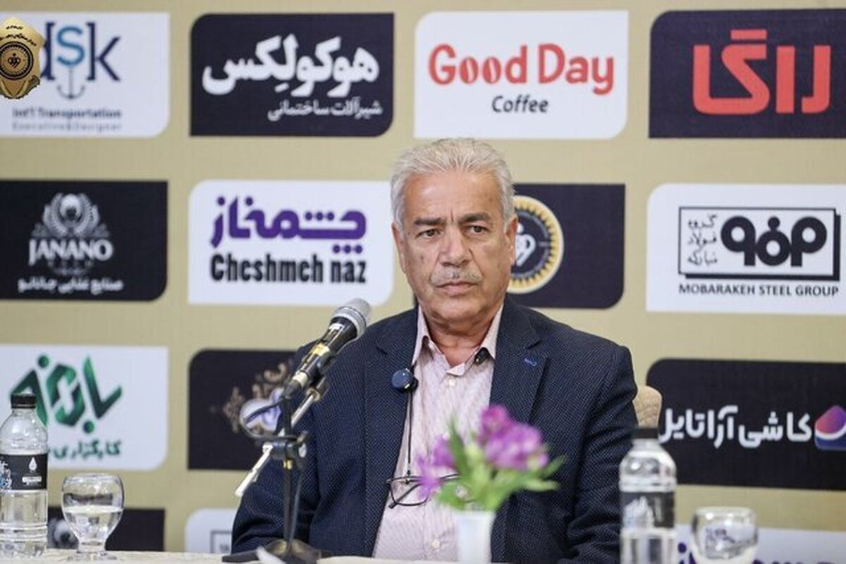 اسطوره‌ها پایه‌های سپاهانِ پرافتخار را بنا نهادند/ امیدوارم سپاهان دوباره روز‌های طلایی خود را تجربه کند