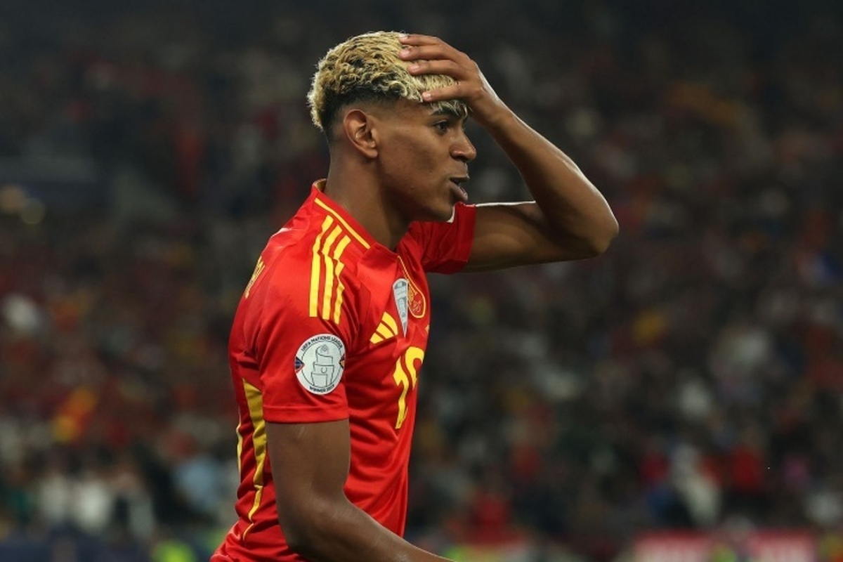 بارسلونا در مورد مصدومیت یامال با پزشک مشورت کرد