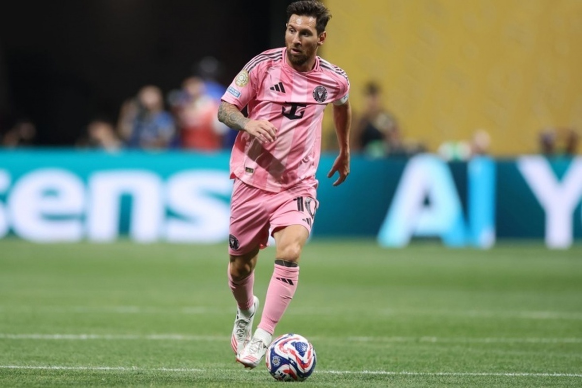 مسی: خبر بازنشستگی آلبا کاملاً غافلگیرکننده بود