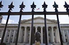 کاخ سفید دموکرات‌ها را به تلاش برای بدنام کردن ترامپ از طریق ایمیل‌های اپستین متهم کرد