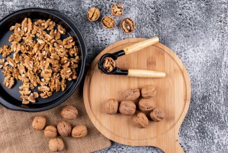 از خوردن گردو در شب و فواید آن غافل نشوید