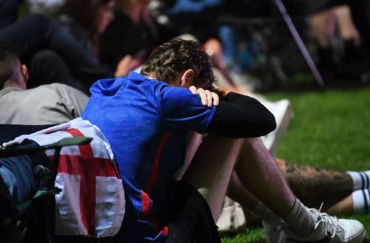 واکنش جالب مغز هواداران فوتبال به برد و باخت تیم محبوب شان! واکنش جالب مغز هواداران فوتبال به برد و باخت تیم محبوب شان!