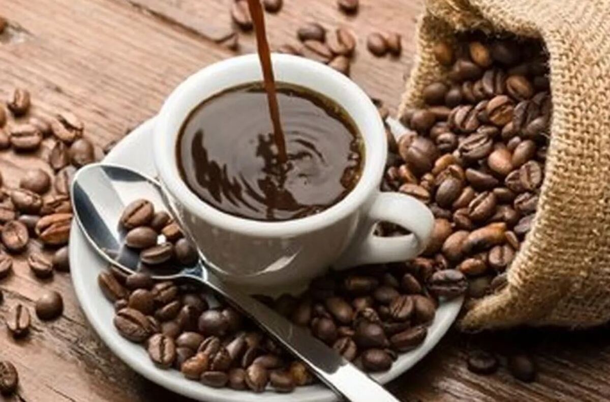 وسوسه‌های خودکشی را با این نوشیدنی محبوب ۵۰% کاهش دهید!