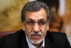 خاوری اتاق بزرگی داشت و چفیه هم انداخته بود